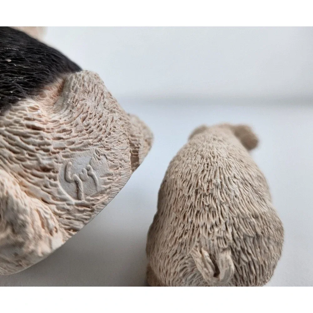 Stone Critters‎ Mama & Piglet  Pig Figurines HAMPSHIRE PIGS Farm Animal